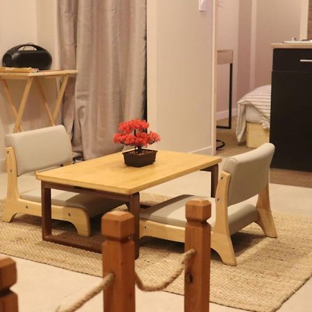 Loveroom Japon Avec Balneotherapie Тулон Экстерьер фото