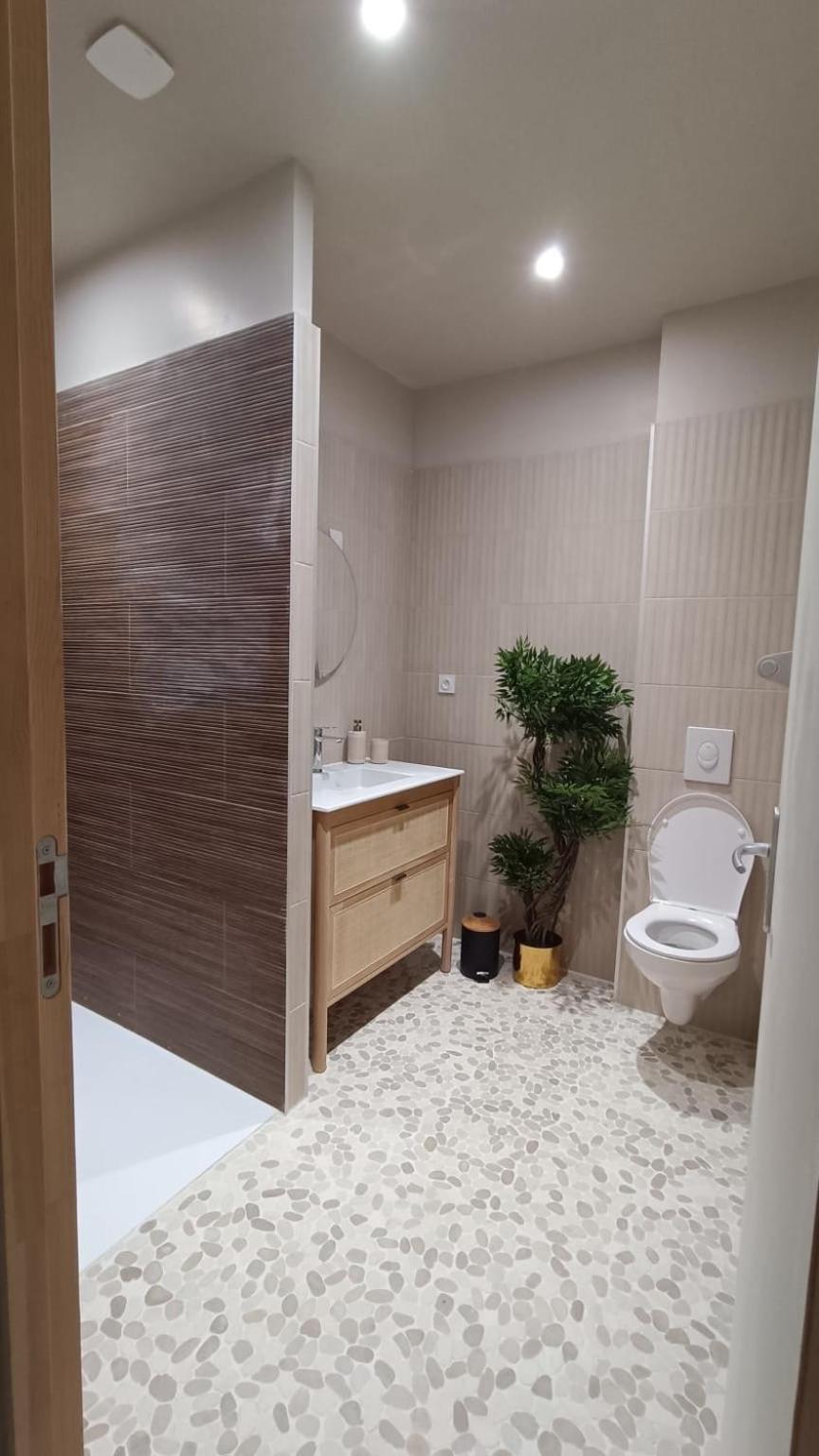 Loveroom Japon Avec Balneotherapie Тулон Экстерьер фото